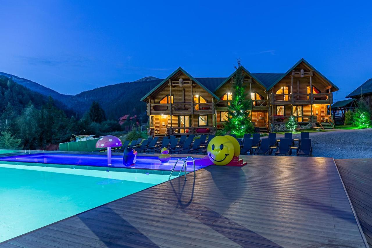 Красна Поляна Family Club Resorts Bukovel Extérieur photo